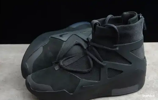 Nike God 1 Air AR4237-005 Black of Fear Triple 0518
